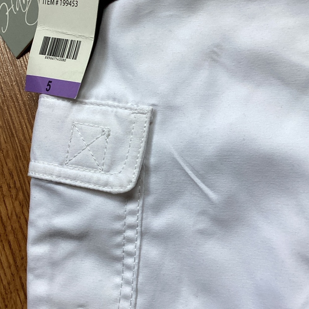 Hang Ten White Board Shorts
NWT - Picture 7 of 8